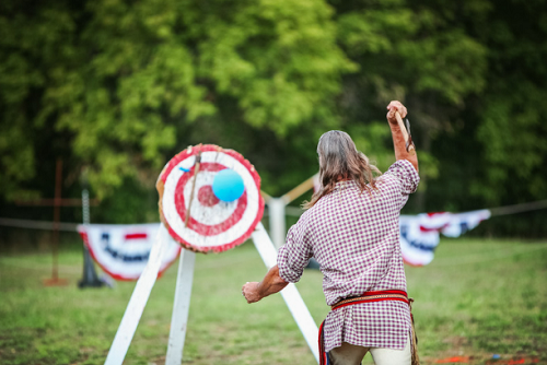 Axe Throwing with Balloon target